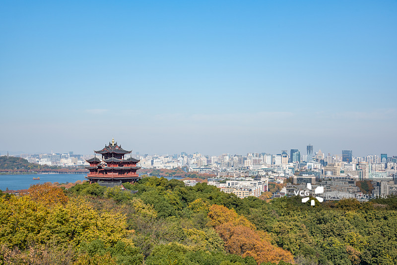 杭州 西湖 吴山 城隍阁 吴山天风 杭州城市建筑风光 俯瞰 秋天 秋景 杭州风光 秋色 秋意图片素材