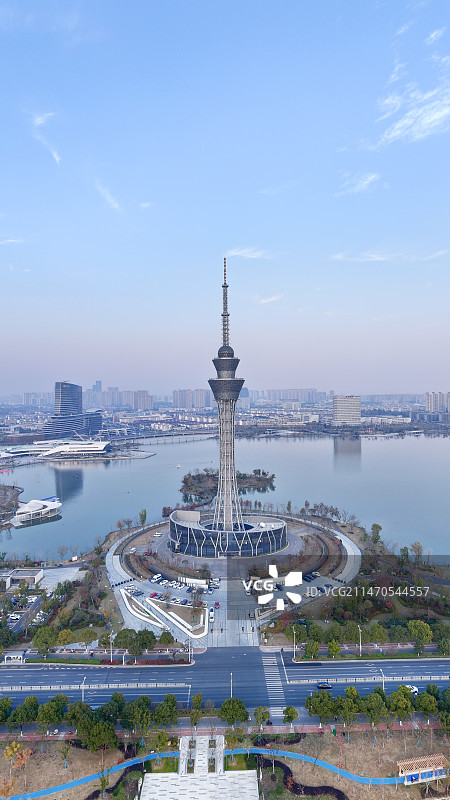 航拍苏州常熟电视塔及城市风光图片素材