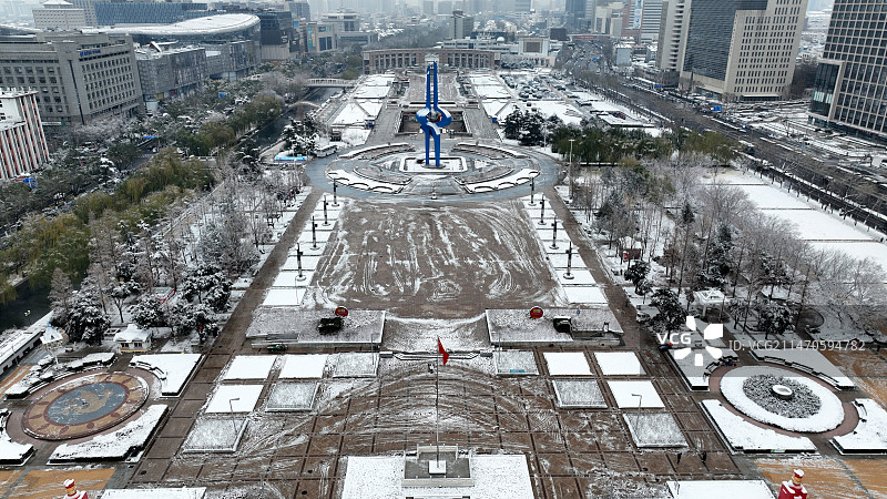 雪后的泉城广场图片素材