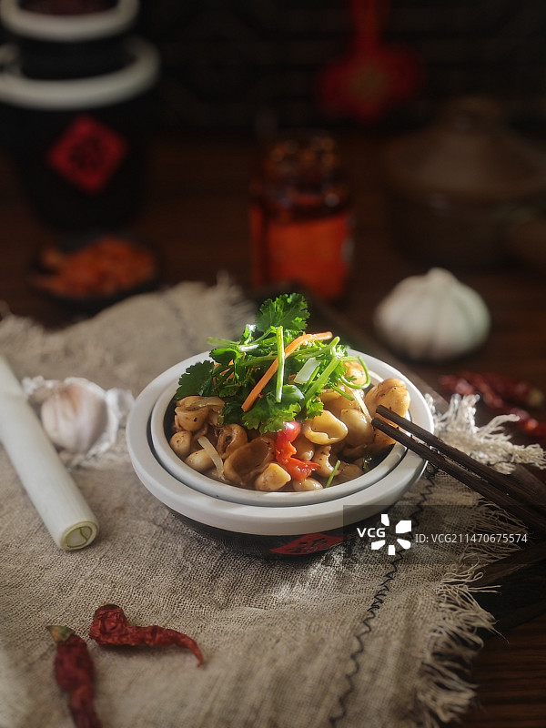 炒麻食图片素材