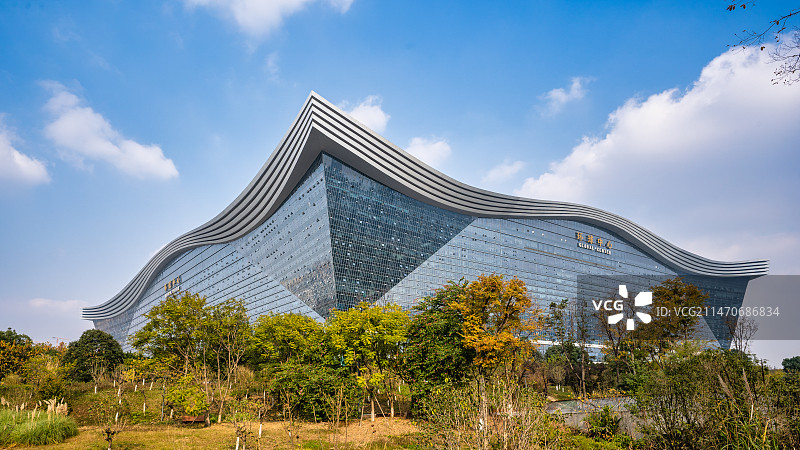 成都环球中心与桂溪生态公园秋色图片素材