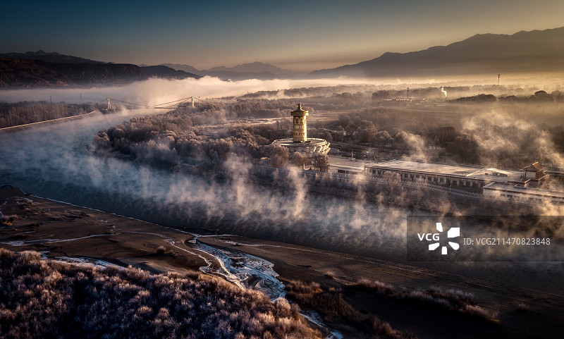 黄河晨雾图片素材