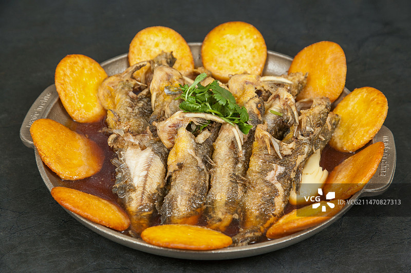 中餐美食-石锅嘎鱼图片素材