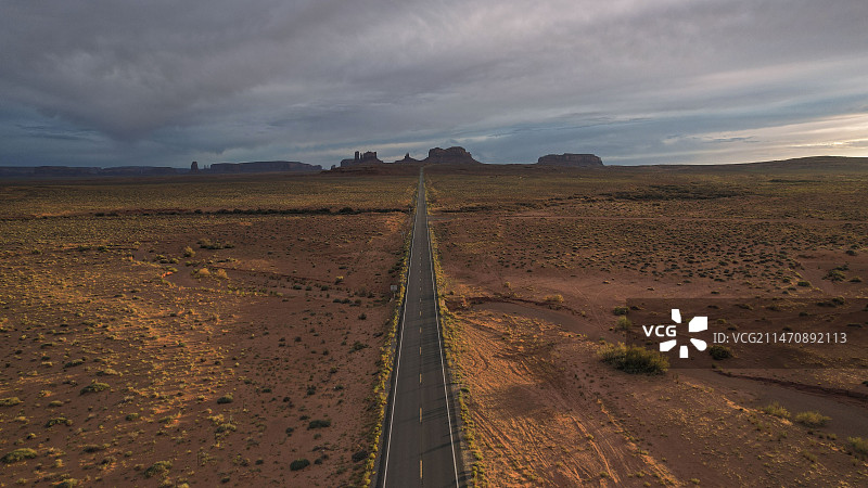 美国纪念碑谷公路航拍图片素材