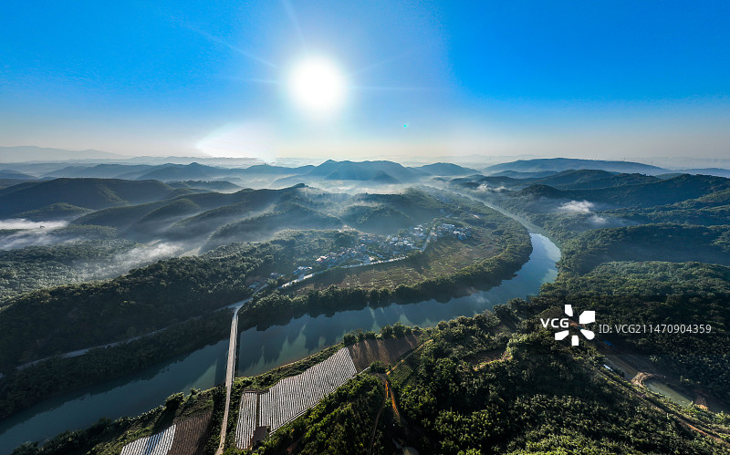 怀集绥江晨雾图片素材