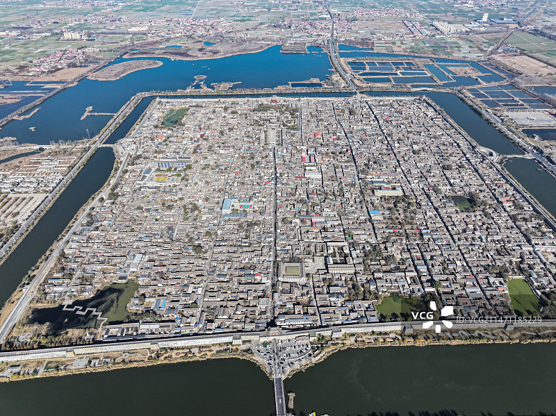 广府古城：航拍古城风光图片素材