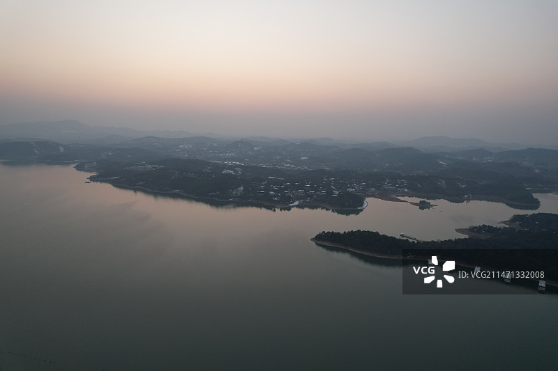 航拍溧阳天目湖全景图片素材