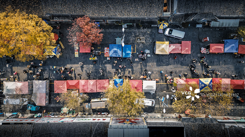 大理古城三月街集市鸟瞰图片素材