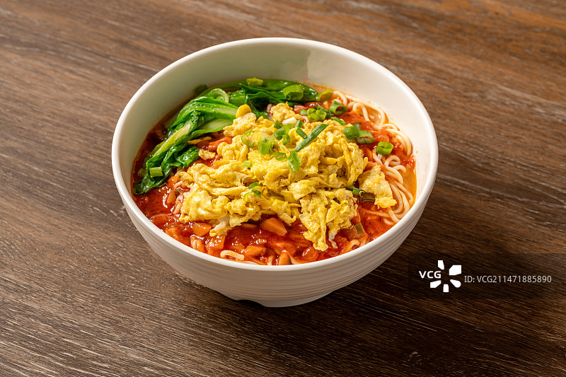 西红柿鸡蛋面图片素材