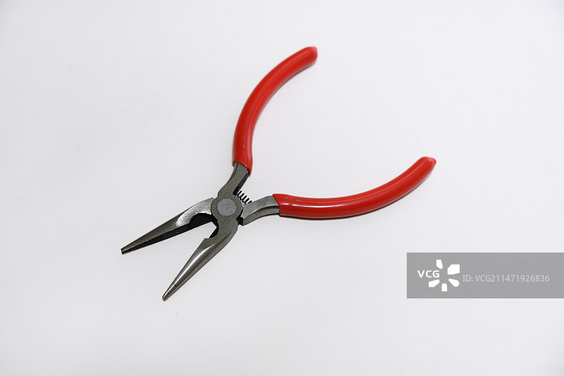 尖嘴钳五金工具图片素材