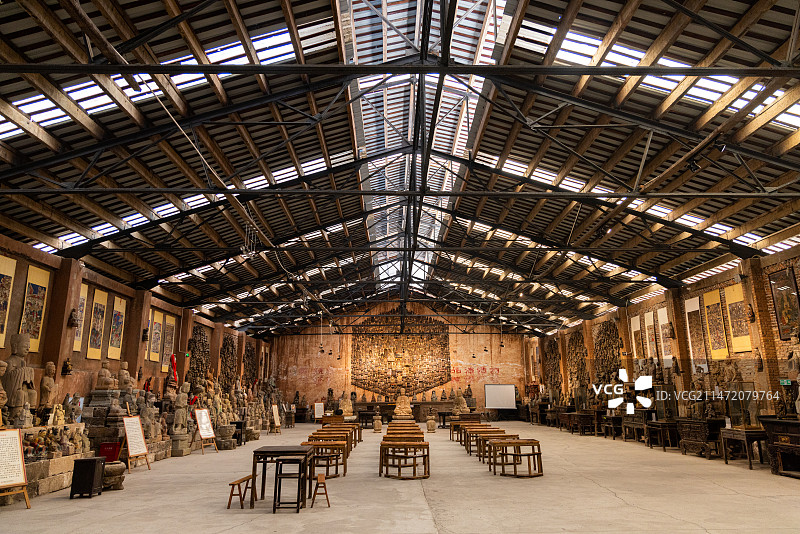 碗厂厂房改造而成的重庆大圆祥博物馆佛道造像艺术馆图片素材