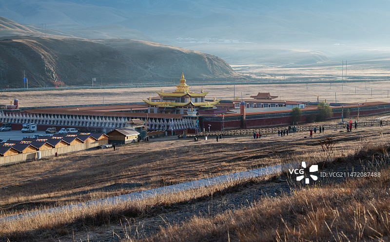 四川康定塔公寺图片素材