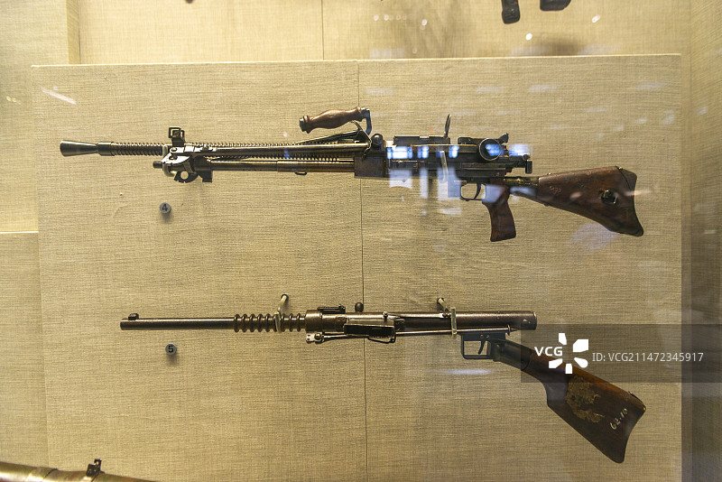 中国人民革命军事博物馆二层日本造轻机枪图片素材