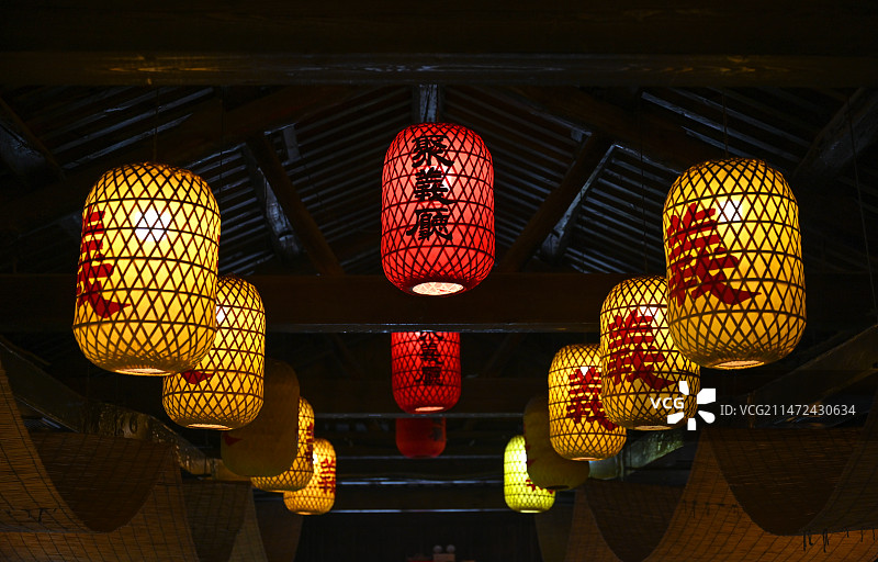 中国开封万岁山大宋武侠城景区建筑图片素材