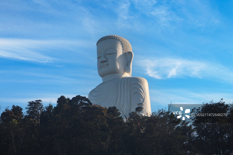 越南岘港巴拿山灵应大佛图片素材