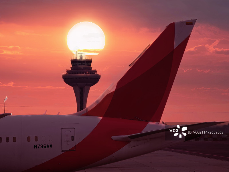 日出巴拉哈斯机场图片素材