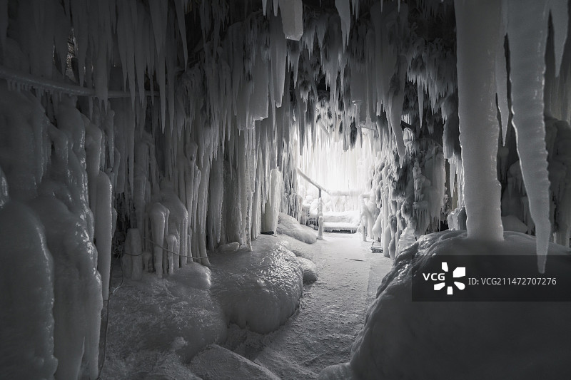 长春冰雪新天地水帘洞图片素材