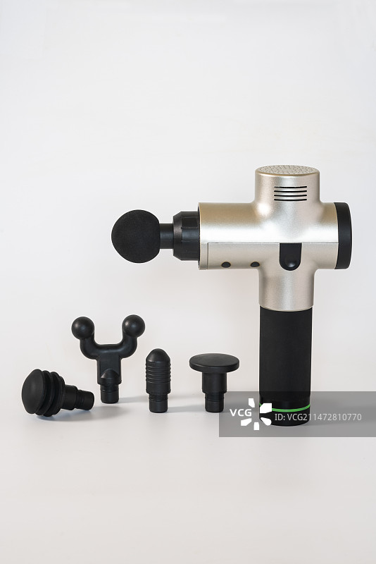 运动恢复康复按摩 筋膜枪图片素材