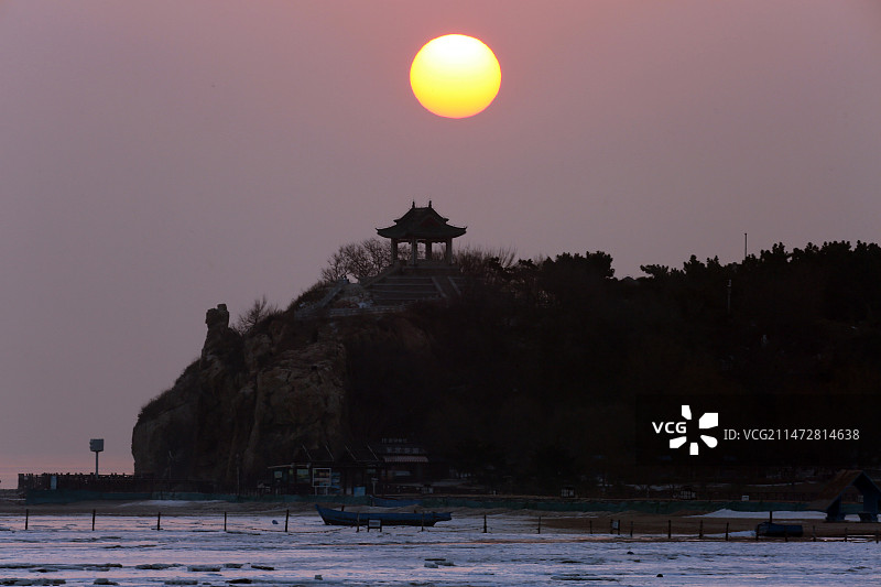 北戴河地标鸽子窝公园旭日东升的美好瞬间图片素材