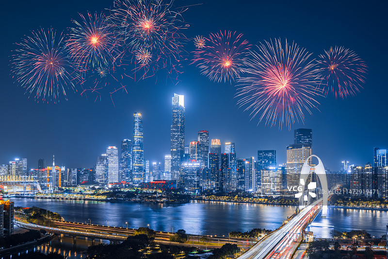 广州金融区城市天际线烟花秀图片素材