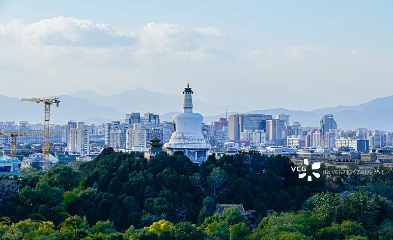 北京北海公园白塔图片素材