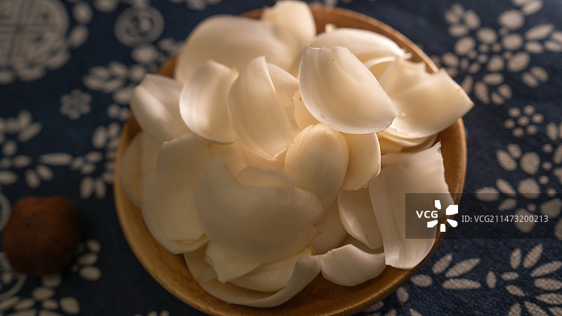 甘肃兰州西北特产蔬菜中药鲜百合图片素材