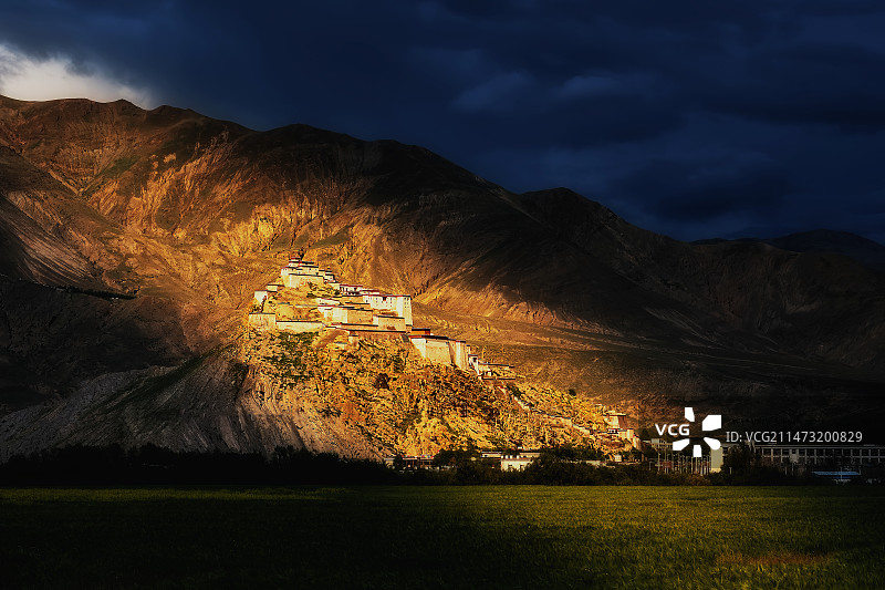 江孜宗山古堡图片素材