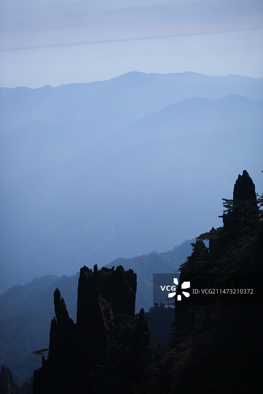 安徽黄山秋天的风光图片素材