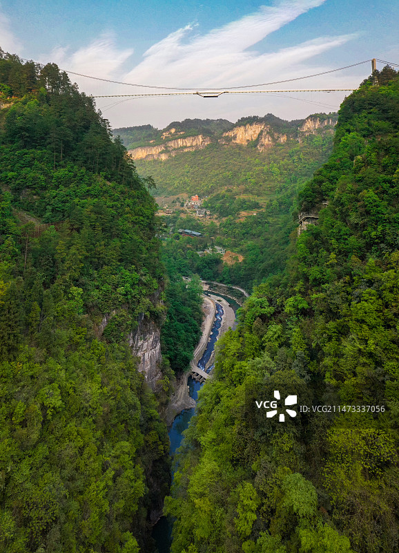 南江大峡谷-天空之桥图片素材