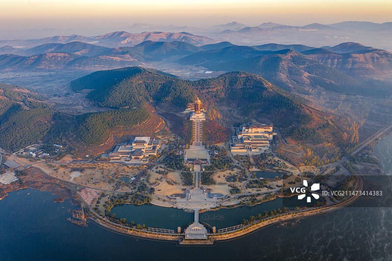 尼山圣境图片素材