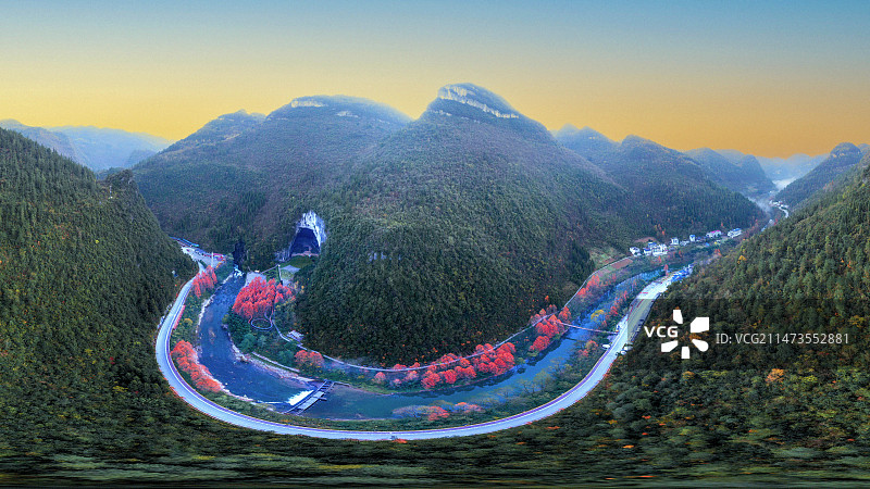 多姿多彩腾龙洞风景区图片素材