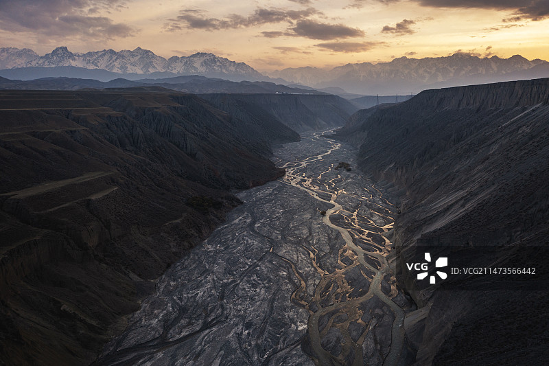 安集海大峡谷图片素材
