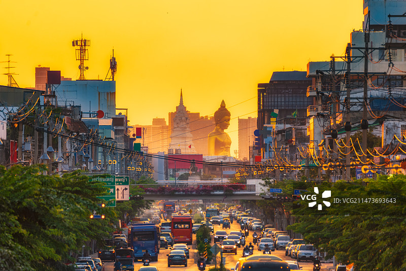 泰国曼谷地标建筑（巴南寺/江口寺）越北榄禅寺(Wat Paknam)——水门寺大佛图片素材