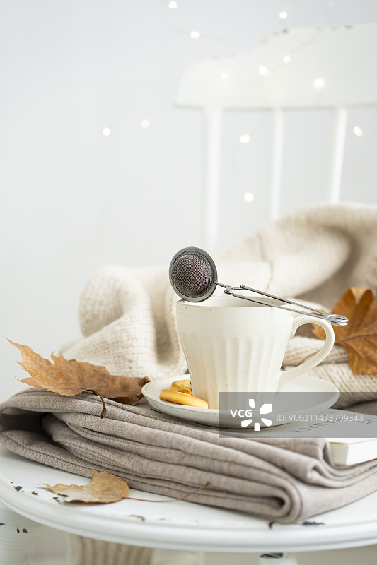 生活美学摄影室内静物清新柔和温柔焦糖色咖啡杯喝茶北欧风场景图片素材