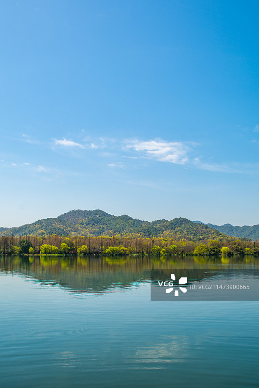 杭州 西湖 西湖山水 杨公堤 杭州西湖风光 蓝天 春天 春景 春意 湖光山色图片素材
