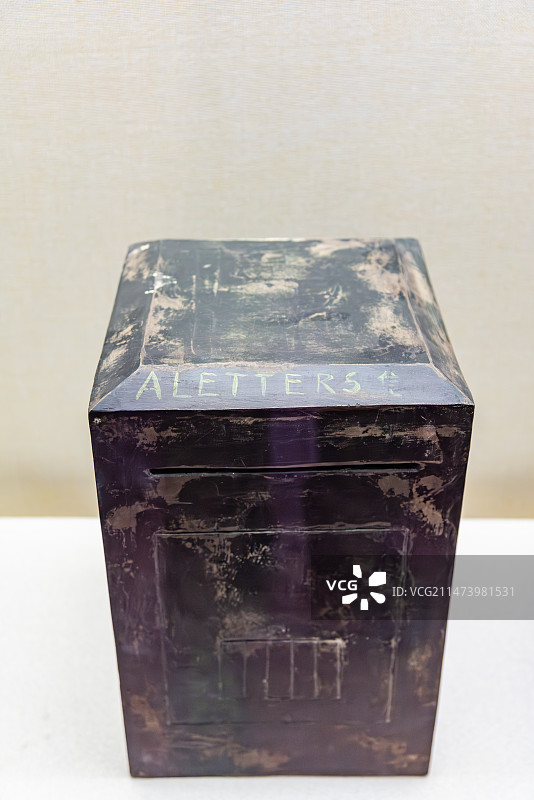 天津邮政博物馆的清代信箱图片素材