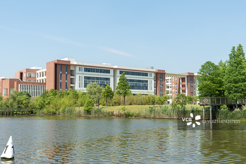 华东理工大学奉贤校区教学楼图片素材
