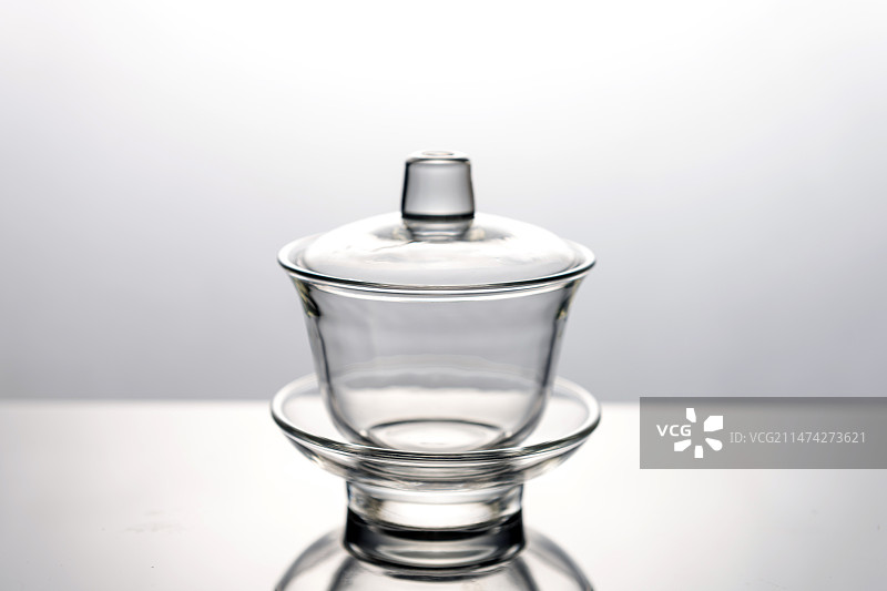 玻璃三才杯玻璃盖碗茶玻璃茶具特写图片素材