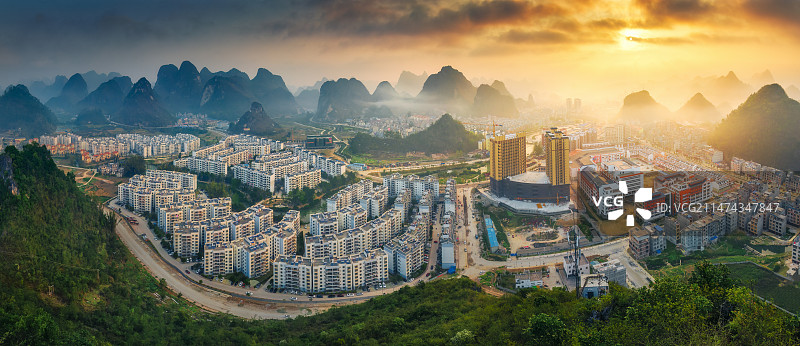 德保县县城全景图图片素材