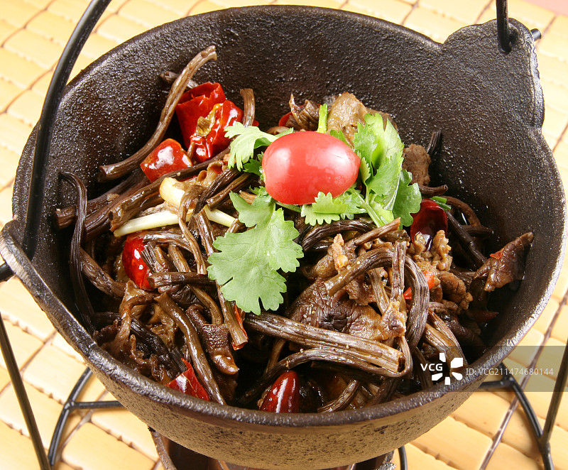 吊锅茶树菇图片素材