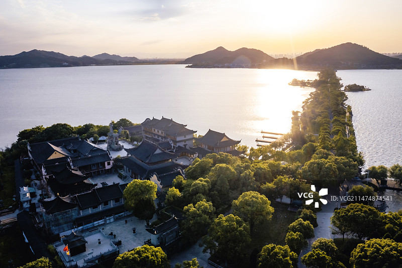 浙江宁波东钱湖风光图片素材