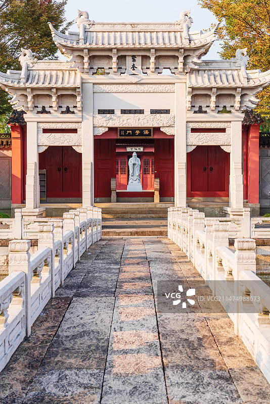 中国浙江嘉兴海宁盐官孔庙学宫图片素材