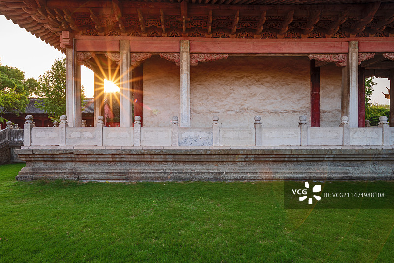 中国浙江嘉兴海宁盐官海神庙正殿图片素材