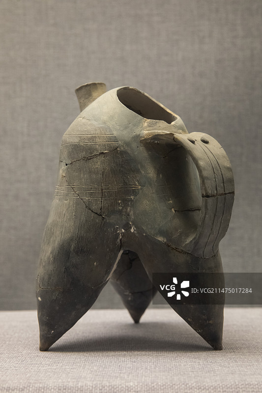 河南省洛阳博物馆灰陶盉夏代公元前21世纪-前1600年偃师二里头遗址出土图片素材