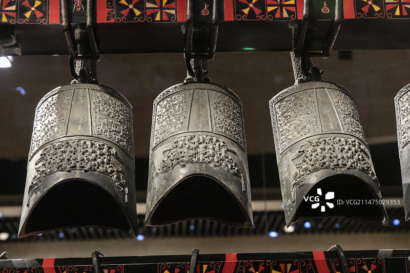 湖北省博物馆“曾侯乙”展： 曾侯乙编钟【1978年湖北随县（今随州）擂鼓墩曾侯乙墓出土）】图片素材