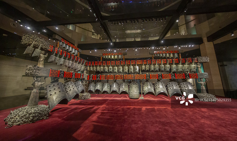 湖北省博物馆“曾侯乙”展： 曾侯乙编钟【1978年湖北随县（今随州）擂鼓墩曾侯乙墓出土）】图片素材
