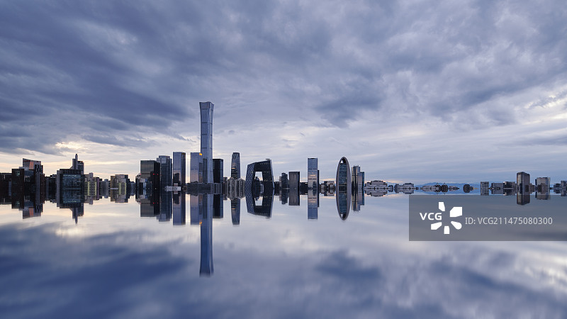 云景北京CBD地标建筑水中倒影图片素材