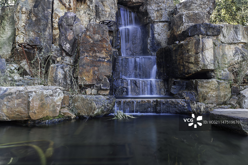 上海植物园人工瀑布图片素材