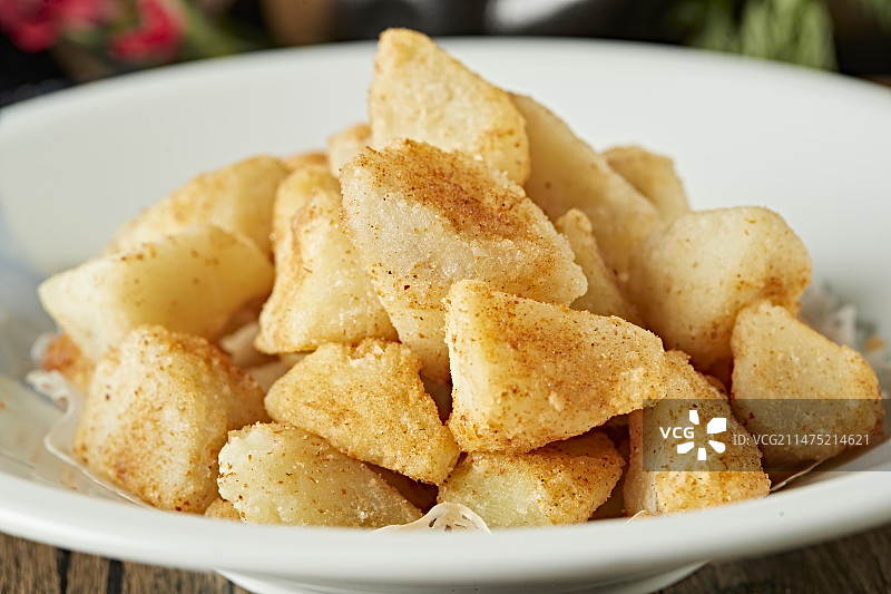 椒盐散粉油炸土豆块图片素材