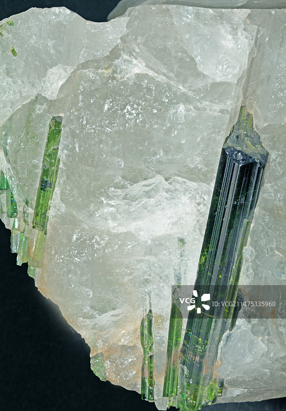 锂电气石图片素材